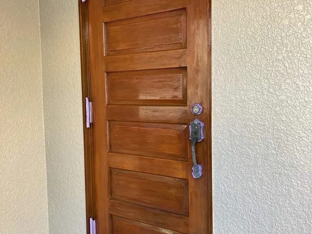 出入り口を綺麗にしてお出掛け、帰宅時に気分よく！サービスの画像