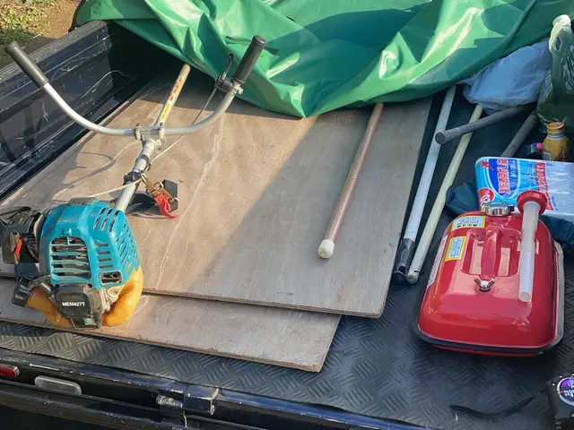 神奈川県寒川町、伊勢原市出発！便利屋 草刈り【年中無休】土日祝もご予約大歓迎！サービスの画像