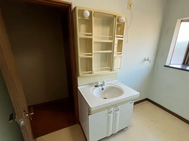 ◎洗面台クリーニング◎低価格でもクオリティは高くやらせて頂きます☆サービスの画像