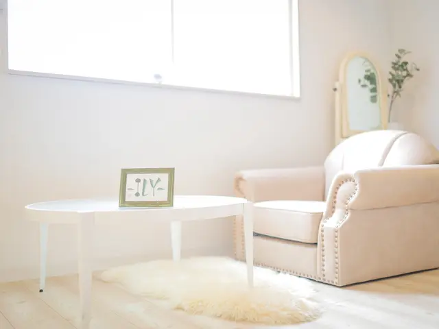 出張撮影【ポートレート】SNS用のプロフィール写真・宣材写真撮らせてください！サービスの画像