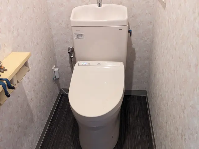 トイレ交換、敏速に対応致しますサービスの画像