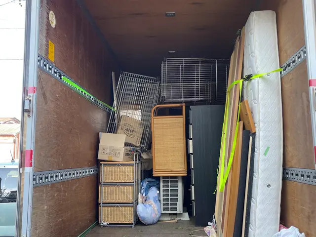 11月受付中【作業員2名】大量のお荷物大歓迎　写真で簡単見積　買取還元でお得に♪サービスの画像