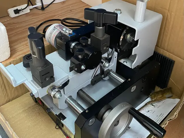 安心、信頼、親切が信条。地域密着型。当日作業も相談可能。交換用の商品も用意可能サービスの画像