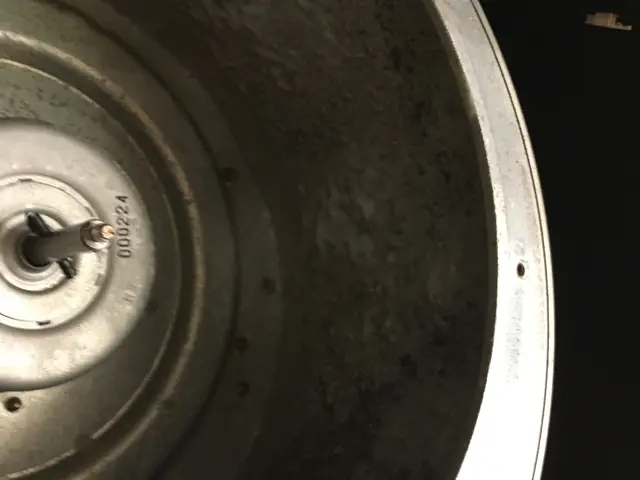 【丁寧な作業をお約束】普段清掃が困難なレンジフード内、ピカピカ・ツルツルにしますサービスの画像