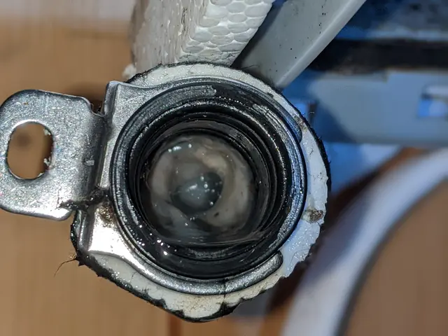 エアコンの水漏れ修理専門店！年間1000台以上の実績★年中無休店★損害保険加入店サービスの画像