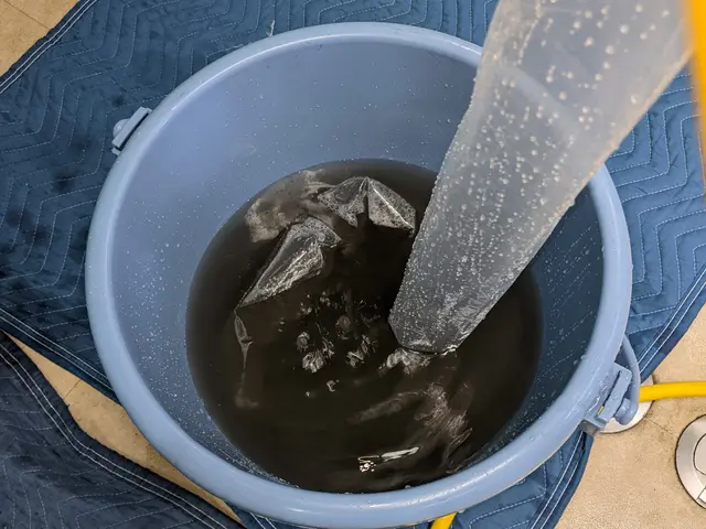 エアコンの水漏れ修理専門店！年間1000台以上の実績★年中無休店★損害保険加入店サービスの画像