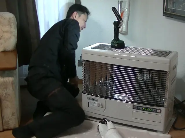 【処分無料】灯油＆ガス各種ストーブ・暖房器具・床暖房【マスク着用】サービスの画像