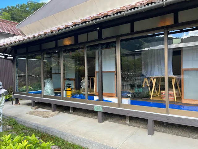 【防犯フィルム在庫あり！対応可能！】遮熱・プライバシー・その他もご相談ください！サービスの画像