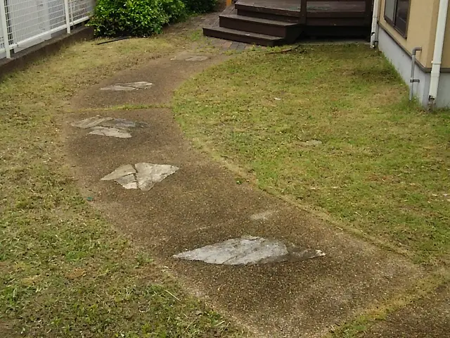 ＊草刈り（草刈り機）【⁂200平米以上50％割引⁂】サービスの画像