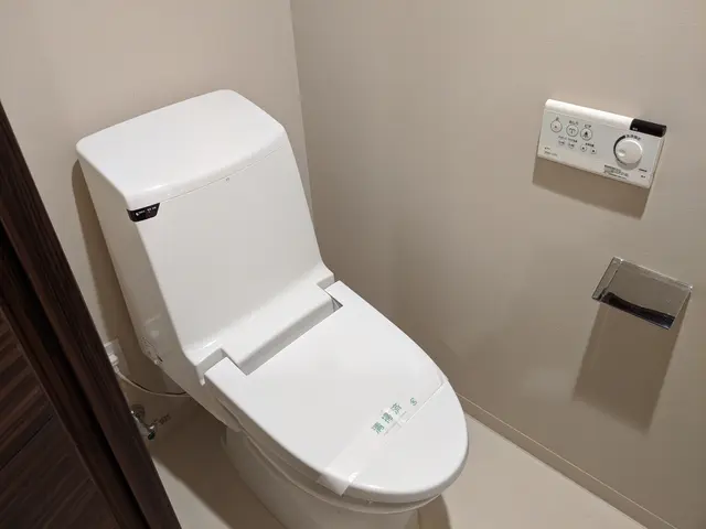 原状回復年間1,000件 オーナー様 管理会社様必見 退去立会から内装修繕も対応サービスの画像