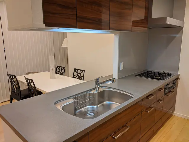 原状回復年間1,000件 オーナー様 管理会社様必見 退去立会から内装修繕も対応サービスの画像