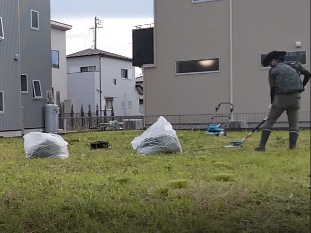 無料見積もり可！機械での草刈りは「お庭屋N-works」にお任せ下さい！サービスの画像