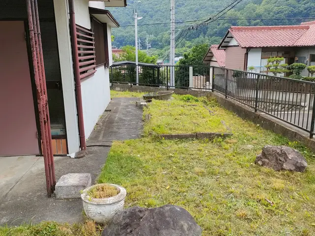 無料見積もり可！機械での草刈りは「お庭屋N-works」にお任せ下さい！サービスの画像