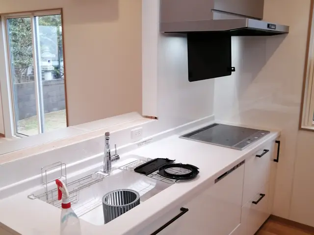 黒カビ★気になる水回り4点セット☆専用洗剤で徹底清掃サービスの画像