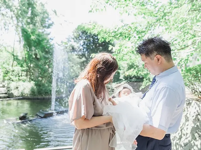 【東京中心】プロカメラマンガお宮参りの出張写真撮影をいたします！サービスの画像