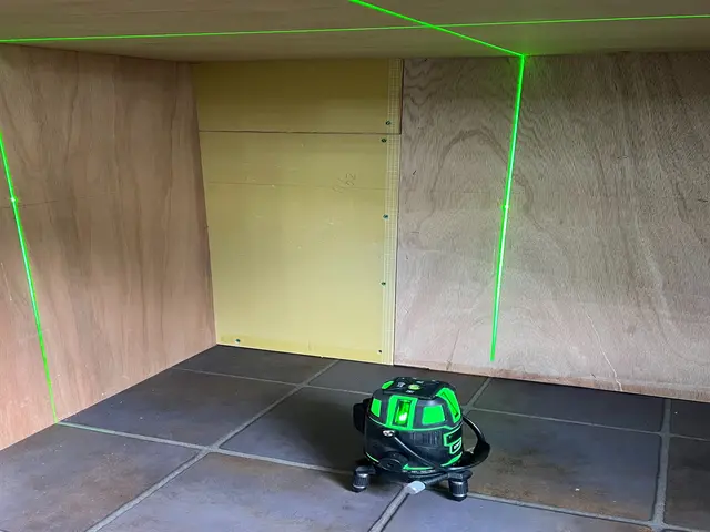 90分でフロアタイル施工！スピード＆高品質リフォームサービスの画像