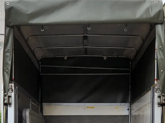 業界歴40年！作業外注一切なし◎安心の損害保険加入済み！女性スタッフ同行OK！サービスの画像