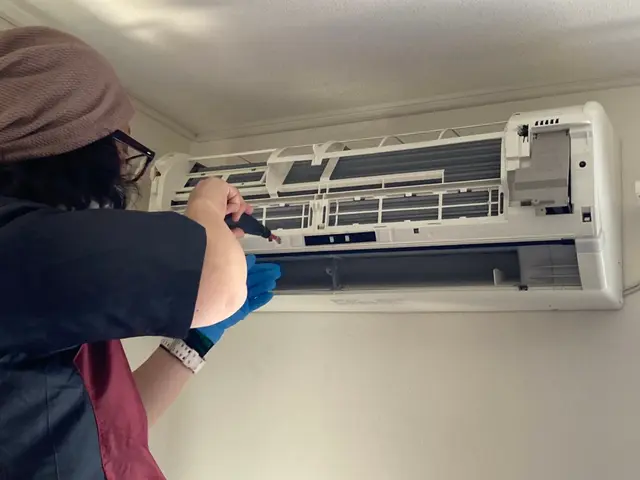 【電気工事士在籍】2台目は10,000円、3台目以降は8,000円で対応します！サービスの画像