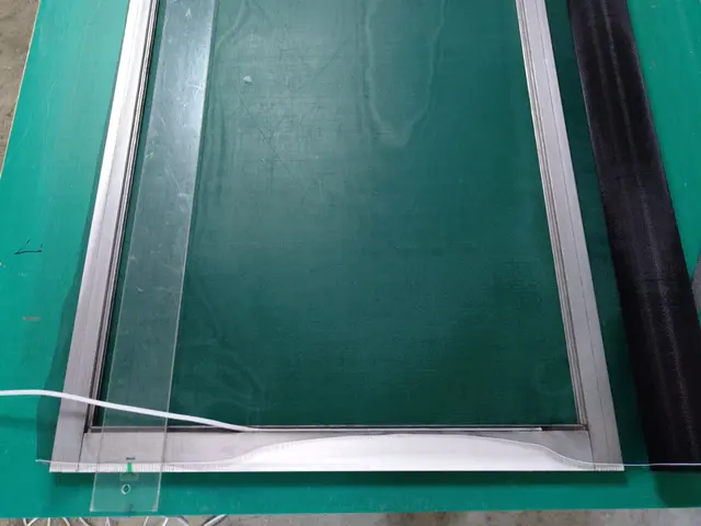 網戸張替え、即日対応致します。5枚以上割引有り!!　1枚からでも◎喜んで！サービスの画像