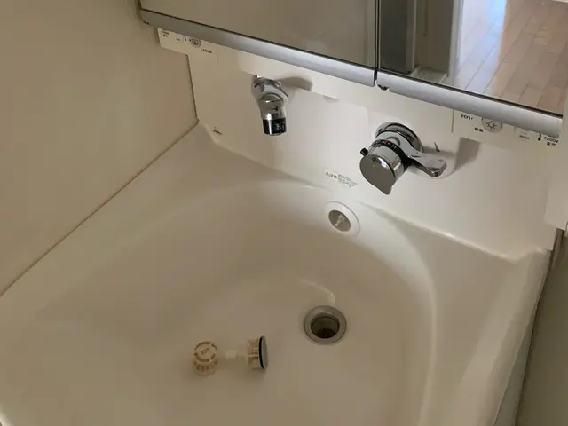 ◇浴室となセットが人気！◇大手の技術を安価で提供◇鏡をピカピカにしませんかサービスの画像