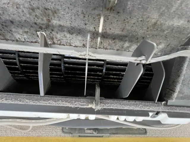 ◉ペットがいるご家庭でもお任せください！◉エアコンのクリーニング￥8,000～サービスの画像