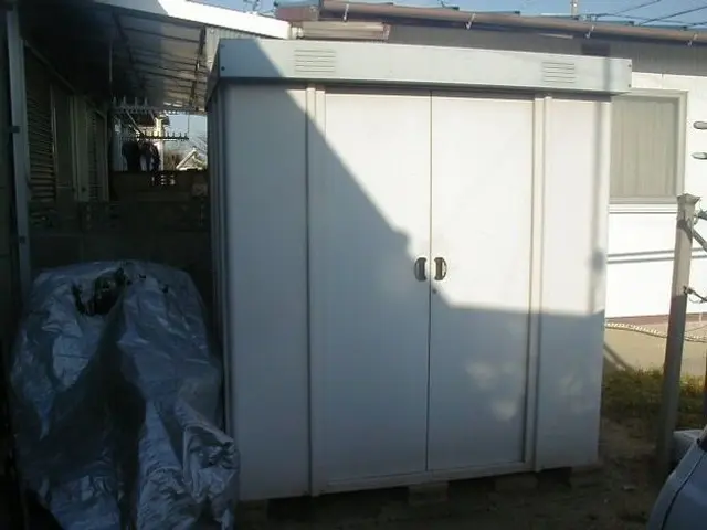 邪魔な物置　捨てたいと思ったら経験豊富な当店へ！サービスの画像