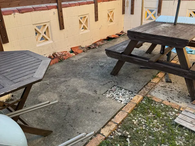 ベランダ、バルコニー高圧洗浄、10平米からサービスの画像