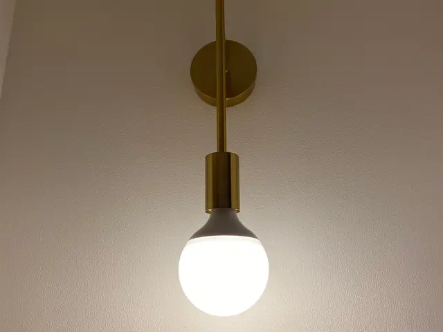 低圧電気取扱業務、電気工事施工管理技士、電気工事士免許習得者で安心♪サービスの画像