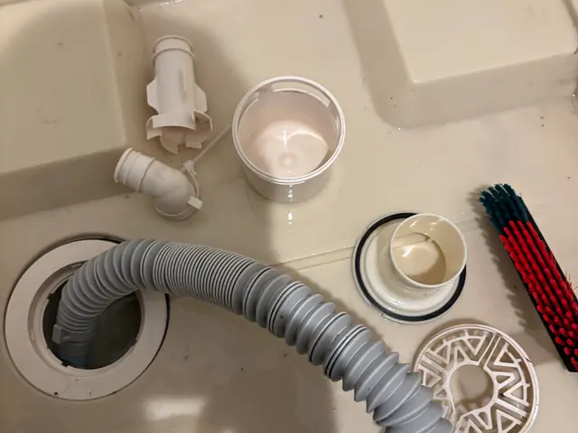 毎日使う洗濯機のお悩みスピード解決！詰まり、水漏れ、給水不良など対応可サービスの画像