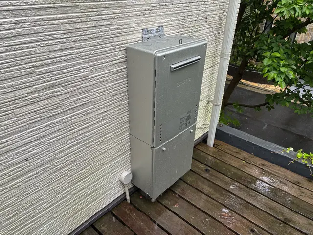 即日レスポンス！職人歴15年の実績で安心サポート！損害保険加入済み！土日祝対応可サービスの画像