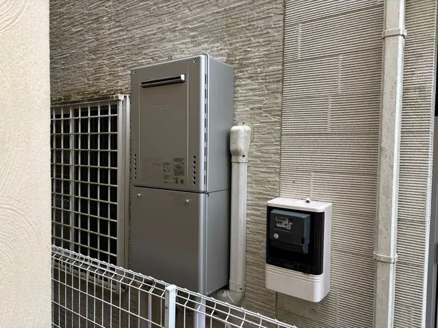 即日レスポンス！職人歴15年の実績で安心サポート！損害保険加入済み！土日祝対応可サービスの画像