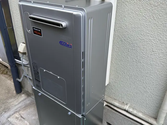 給湯器取付致します。事前にお写真頂けたら追加料金発生する場合もお伝え致します。サービスの画像