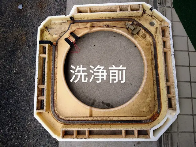 家庭用天井エアコン、業務用天井エアコンを徹底洗浄！サービスの画像