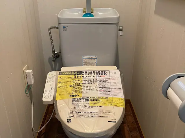 【業歴10年の経験と実績】温水洗浄便座交換取付け  店長の私がお伺い致します!!サービスの画像