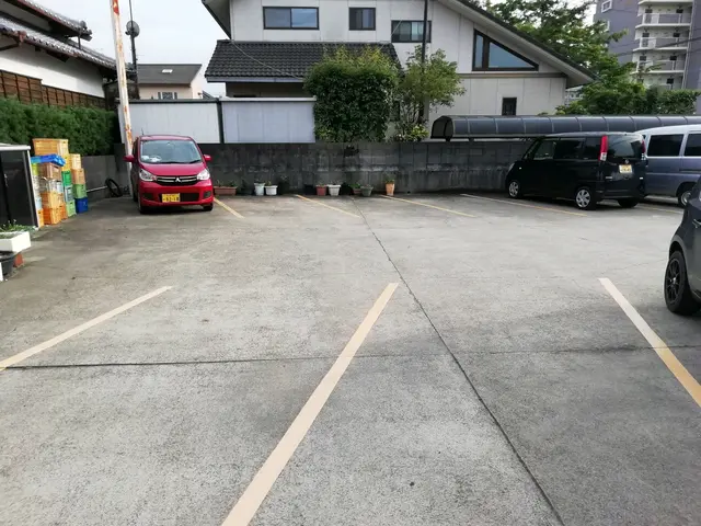 【一級塗装技能士 保有】業界歴25年の当店にお任せくださいサービスの画像