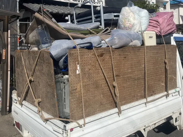 新年おめでとう記念10%オフ☆便利な不用品回収サービスでスッキリ片付け！サービスの画像