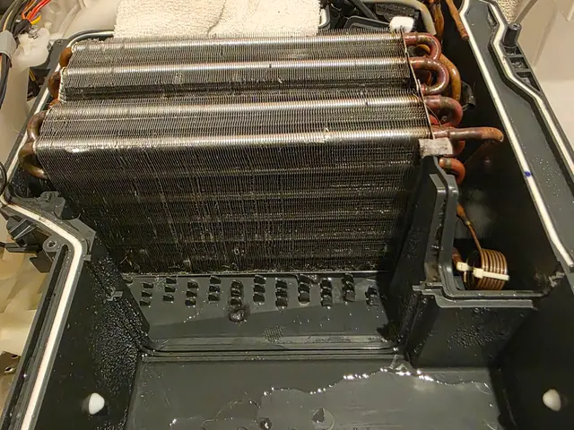 ☆パナ・日立・東芝・シャープ分解洗浄☆乾燥復活！落下物取り出し緊急対応も可能ですサービスの画像