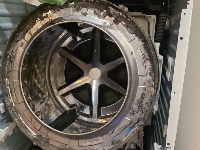 ☆パナ・日立・東芝・シャープ分解洗浄☆乾燥復活！落下物取り出し緊急対応も可能ですサービスの画像