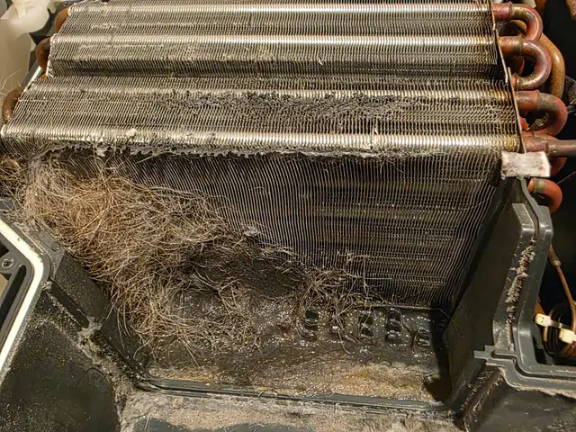 ☆パナ・日立・東芝・シャープ分解洗浄☆乾燥復活！落下物取り出し緊急対応も可能ですサービスの画像