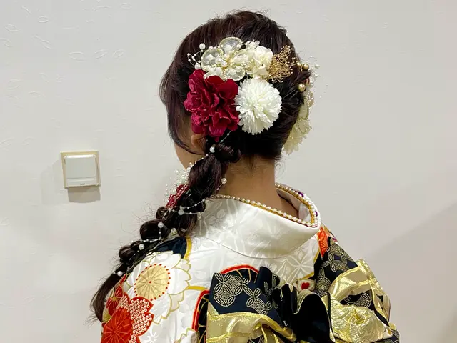 《ヘアメイクと着付け同時施術OK》◎現役ブライダル美容師◎