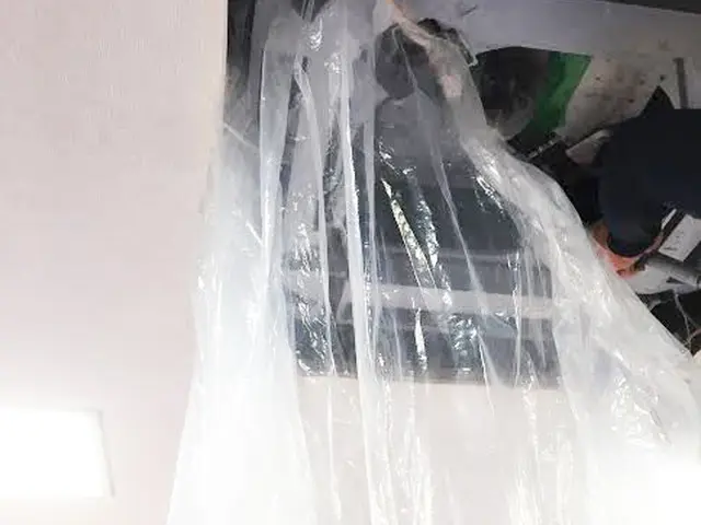 エアコン・クリーニング天井＜電気工事のプロショップ＞複数台でお得♪【1年間保証】サービスの画像