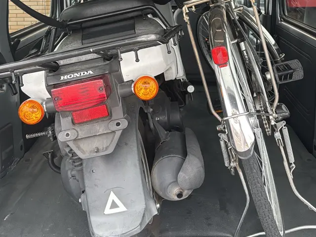 処分×買取で処分費削減！写真で簡単見積！まずはお気軽にお問い合わせください！サービスの画像