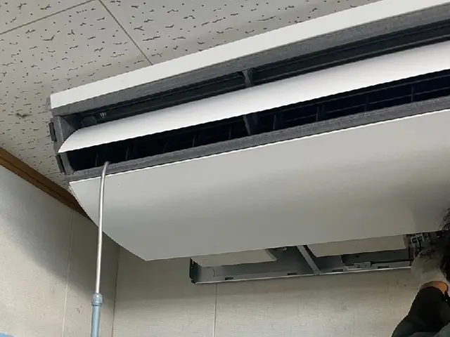 【安心の経験と実績】業務用エアコン工事★安心の損害保険加入！サービスの画像