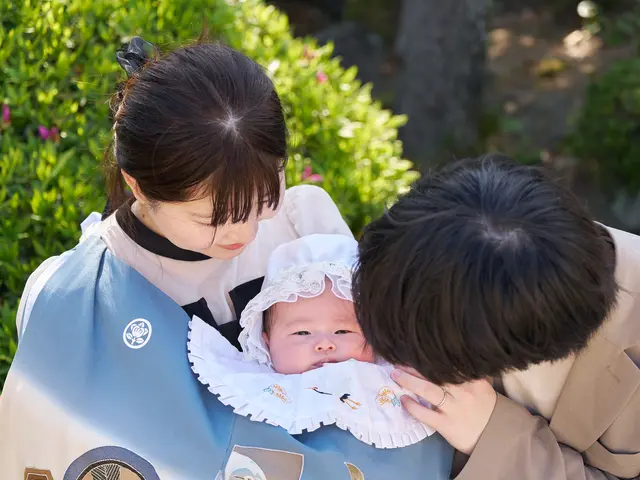 生まれてきてくれた喜びと、家族のはじまりの時間を。全データ付・安心の元写真館スタ