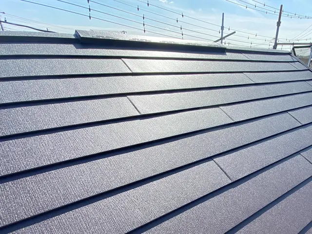 屋根のカバー工法サービスの画像