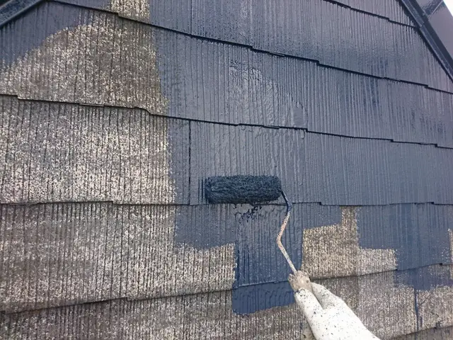 《屋根塗装・修繕》建築歴13年のプロが丁寧に仕上げ！営業時間外のご予約も相談可◎サービスの画像