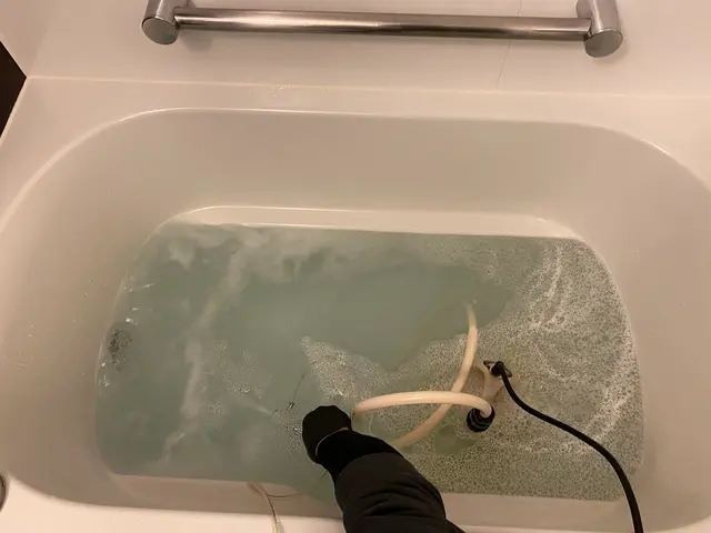 【女性同行・キャッシュレス決済可】お風呂の追い炊き配管洗浄サービスの画像