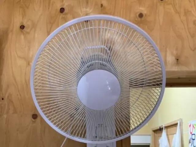 壁掛け扇風機　脱衣所やキッチンの壁へ扇風機を取付工事を致しますサービスの画像