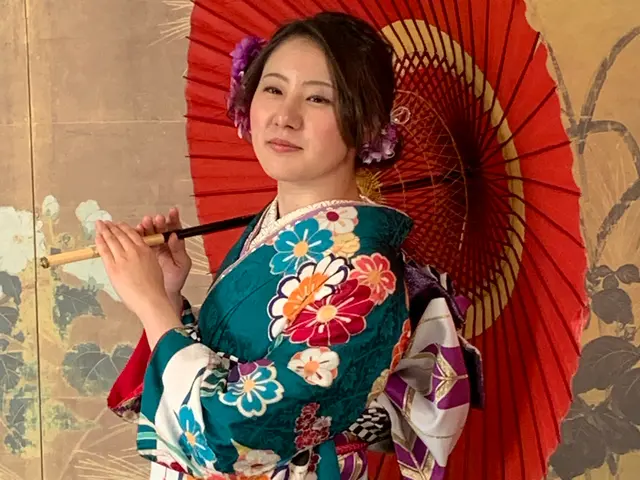 高校時代からの豊富な経験で自然な笑顔を引き出す丁寧な出張撮影サービスサービスの画像