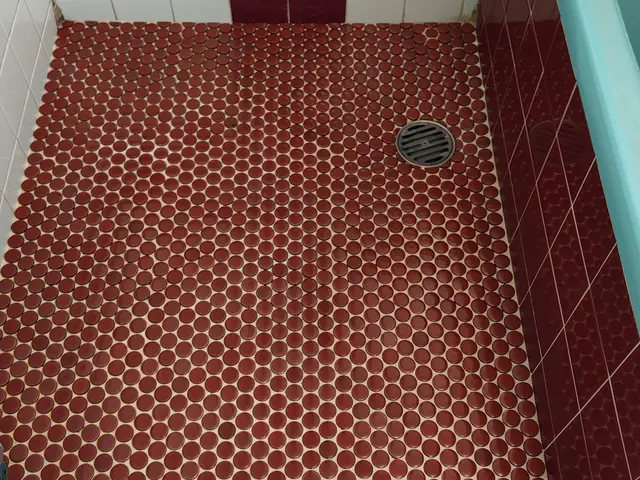 浴室床シート貼り　お客様のご要望に応じた対応可能。お時間等調整可能サービスの画像